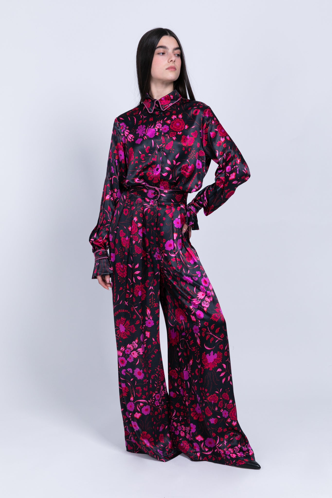 SABINA MUSAYEV - paisley_print_on_satin_black