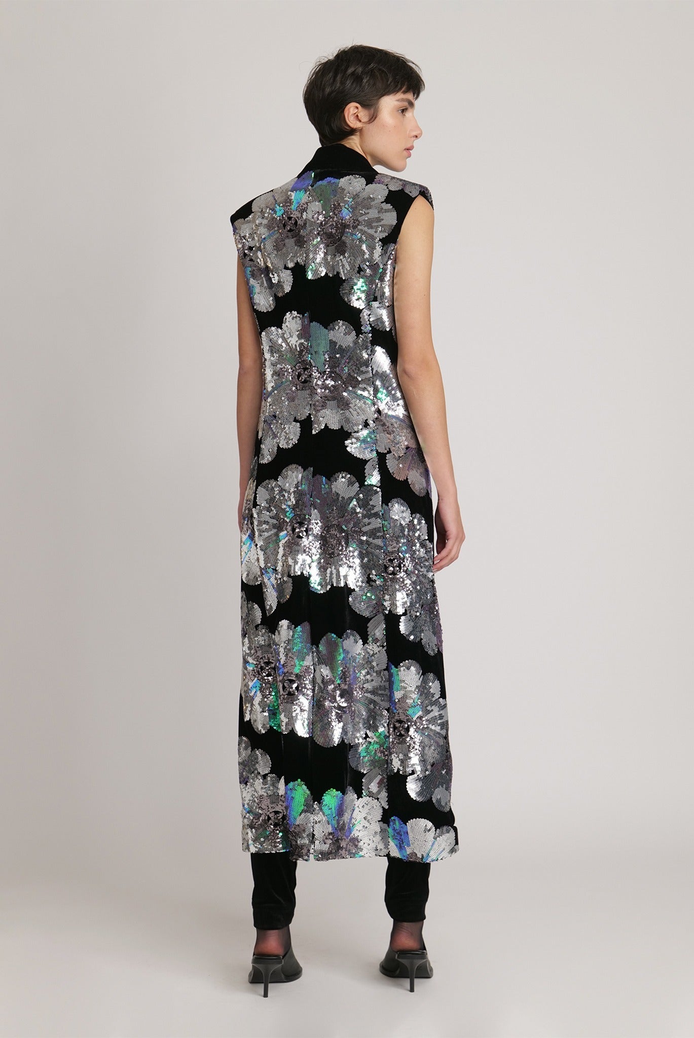 SABINA MUSAYEV - flora_sequins_on_velvet_multi_silver_fw_23_24