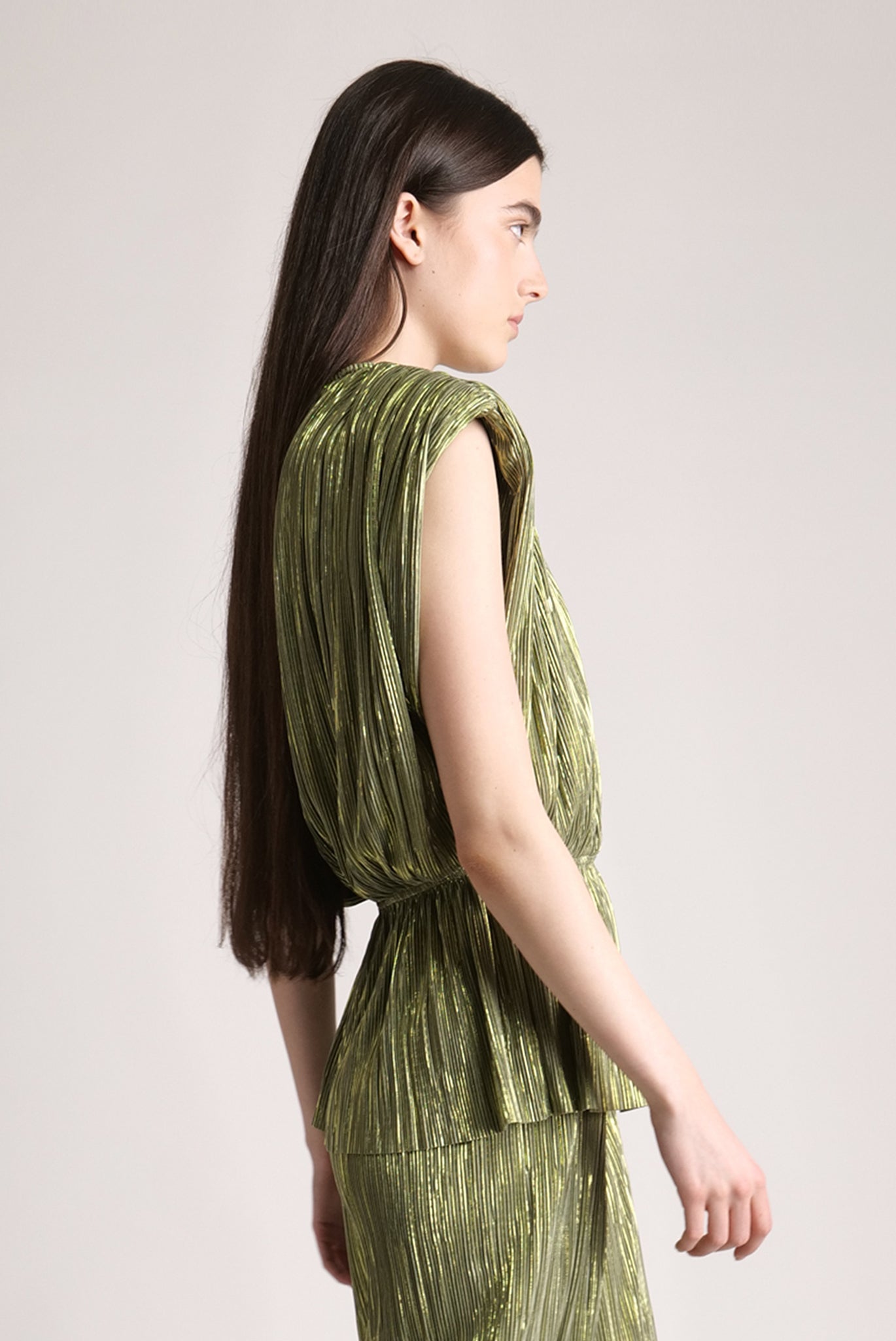 SABINA MUSAYEV - pleated_knit_w_foil_olive_green_spring_24