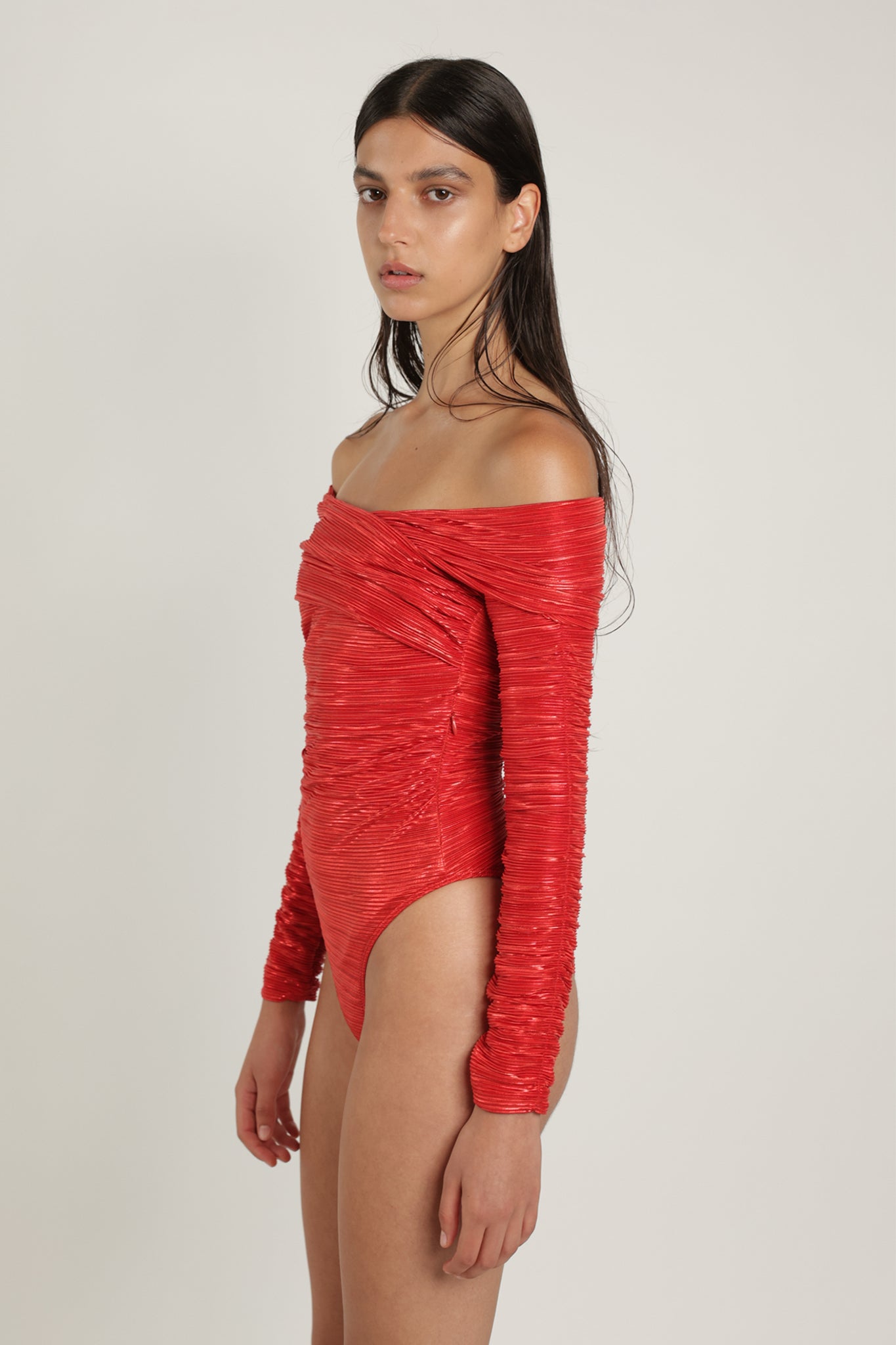 SABINA MUSAYEV - pleated_knit_w_foil_radiant_red_summer_24