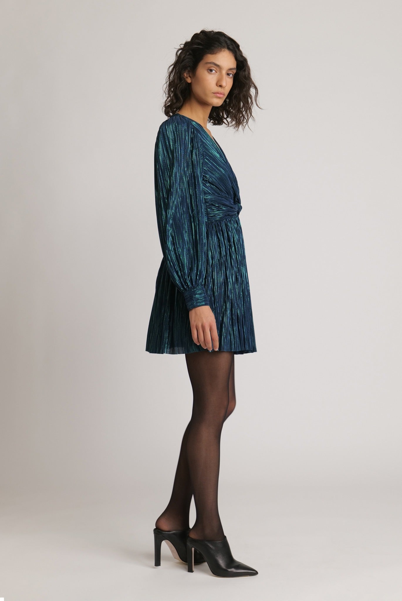   SABINA MUSAYEV - pleated_knit_w_foil_dark_ocean_fw_23_24