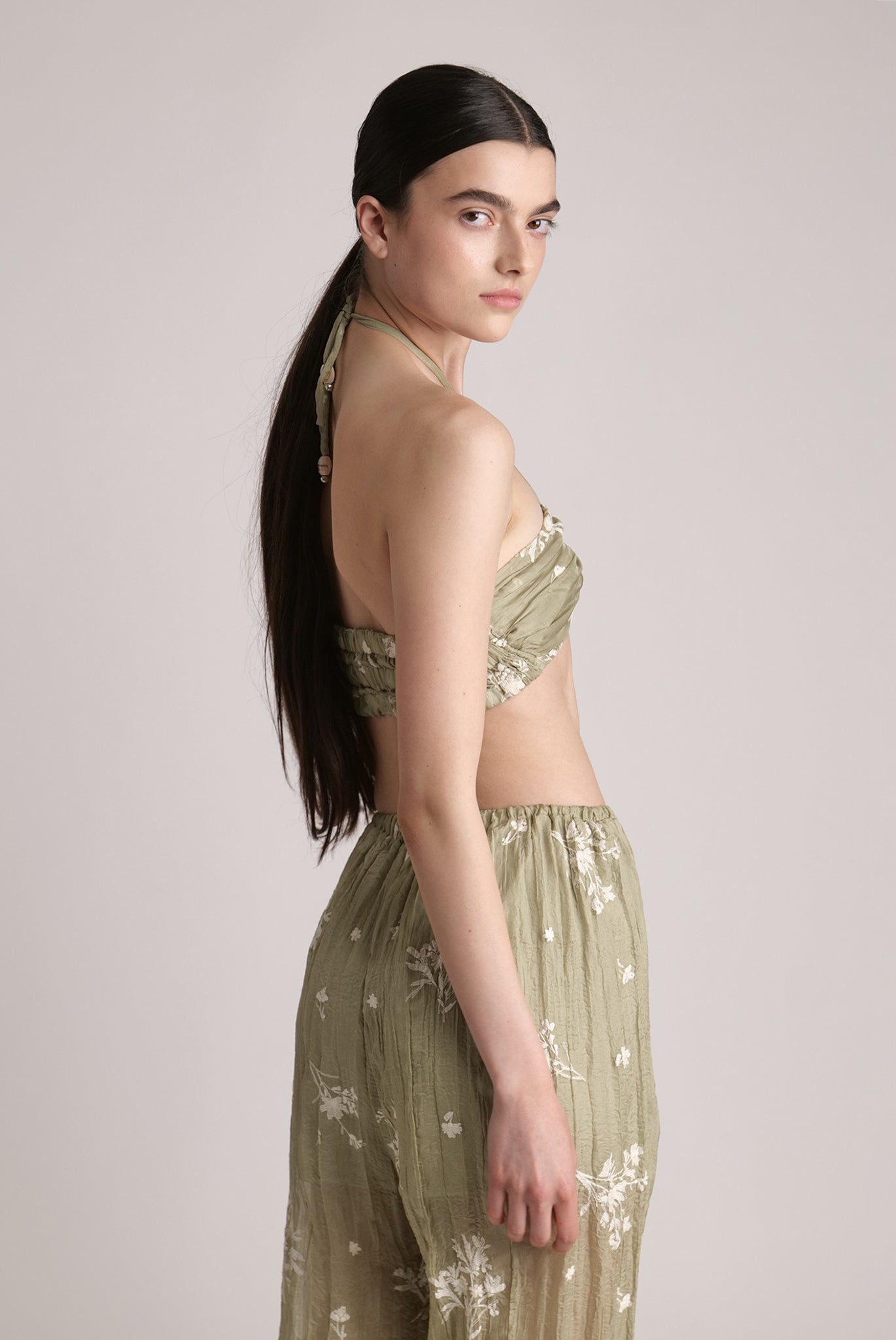 SABINA MUSAYEV - pleated_chiffon_w_embroidery_moss_green_spring_24