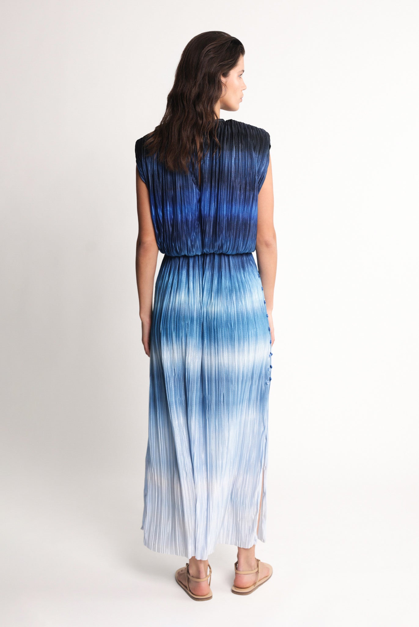 SABINA MUSAYEV - gradient_print_blue_print_spring_25